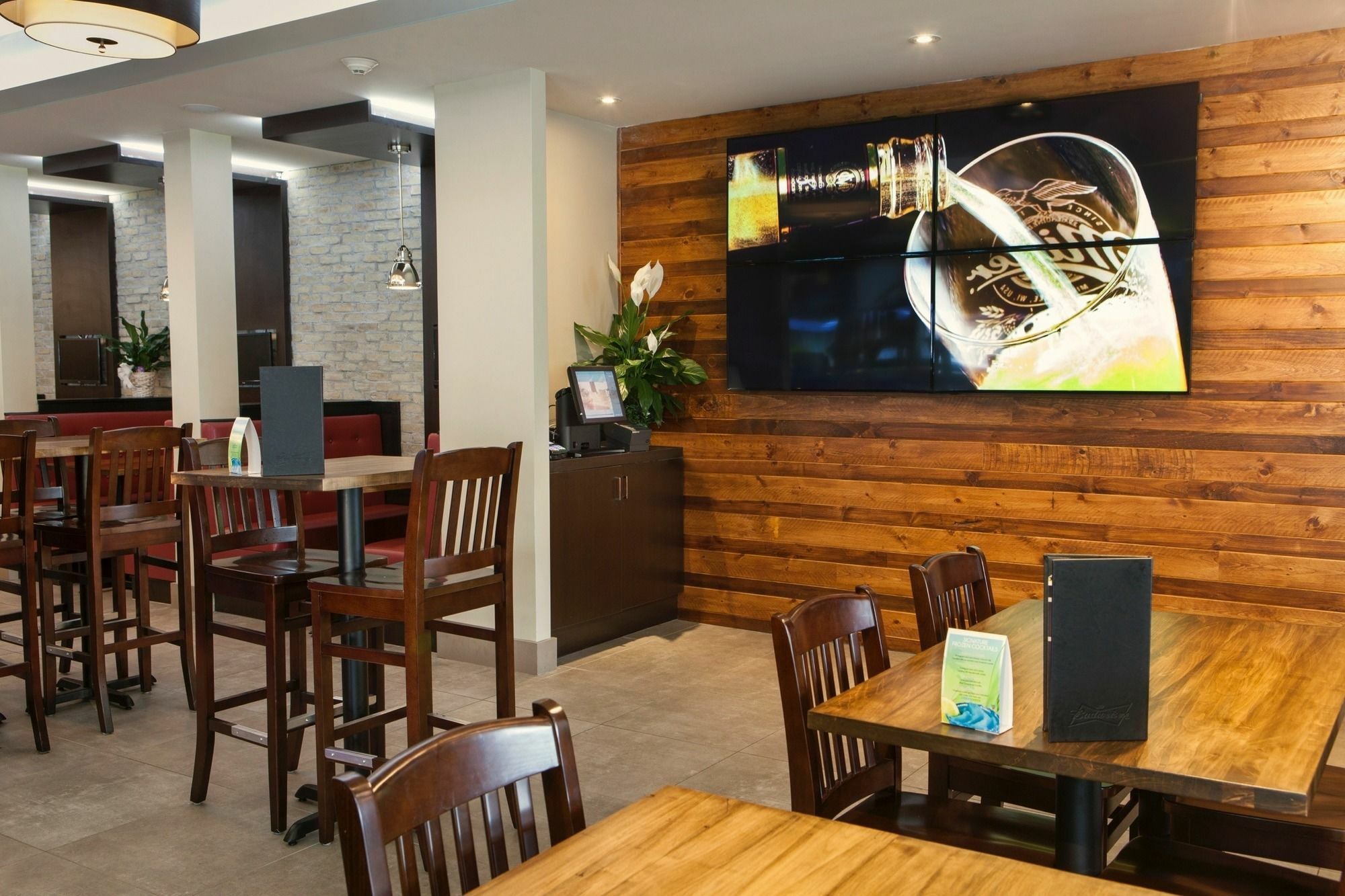 The Brunswick Hotel Complex Parry Sound Exterior foto